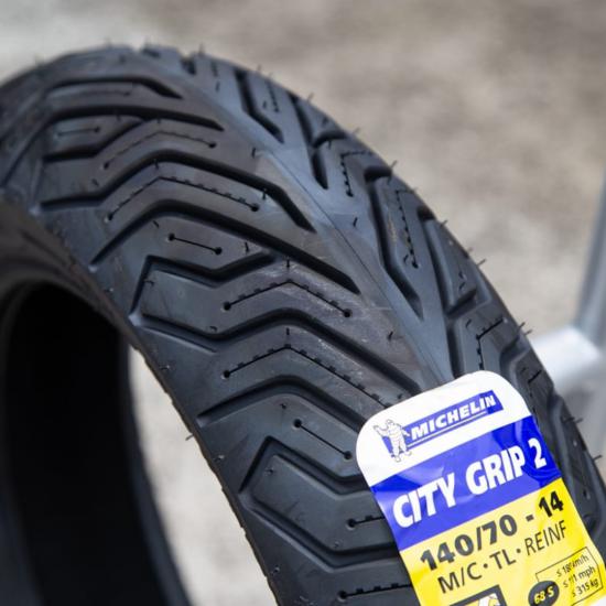 Yamaha X-Max 250 Michelin City Grip 2 Lastik Seti